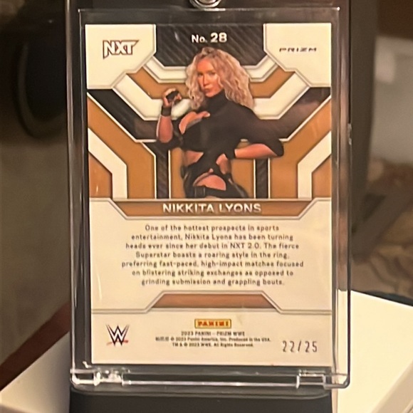 2023 Prizm Nikkita Lyons Top Tier Mojo Prizm - Picture 2 of 3